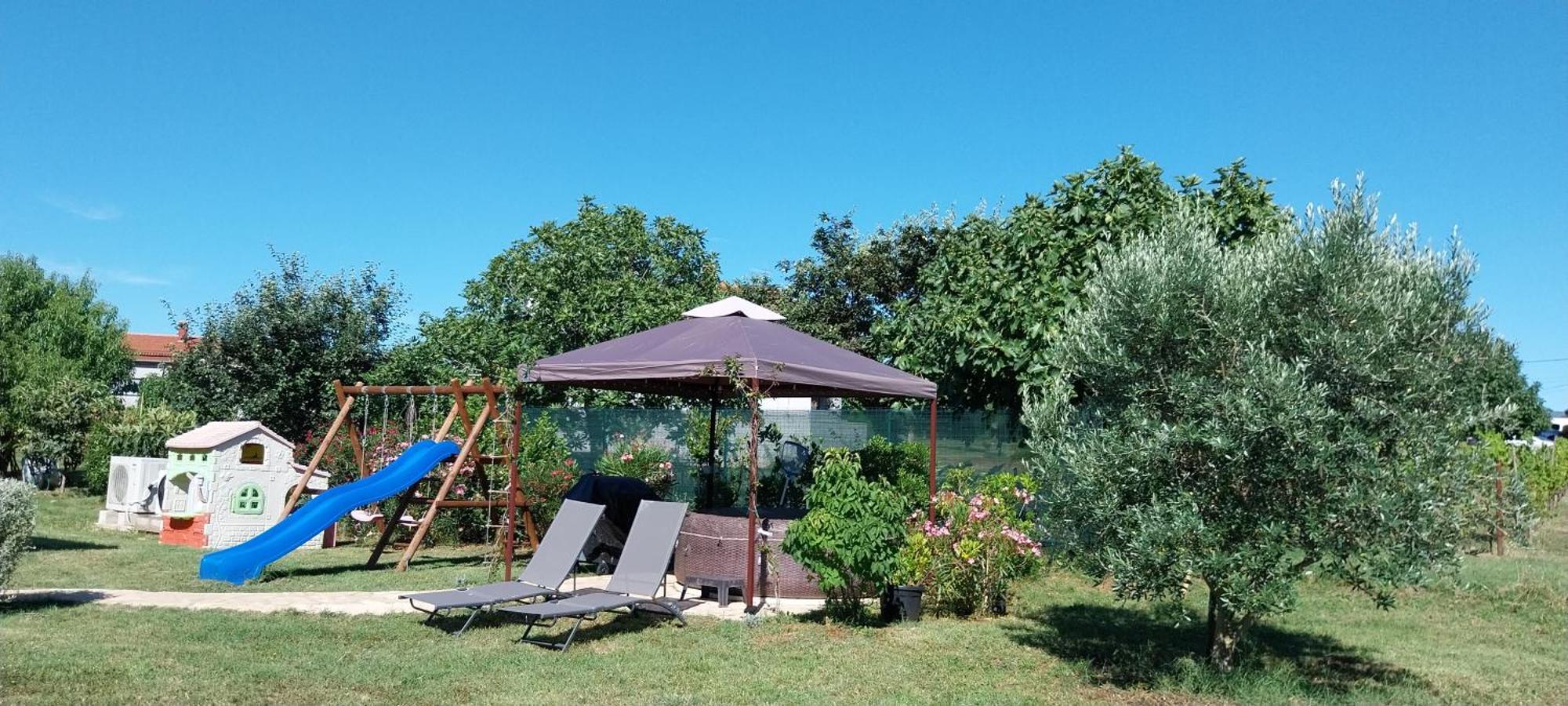 Vila Dubravka - Schoen Und Komfortabel Inmitten Von Olivenbaeumen Und Weinbergen Mit Whirlpool Valtura Eksteriør billede